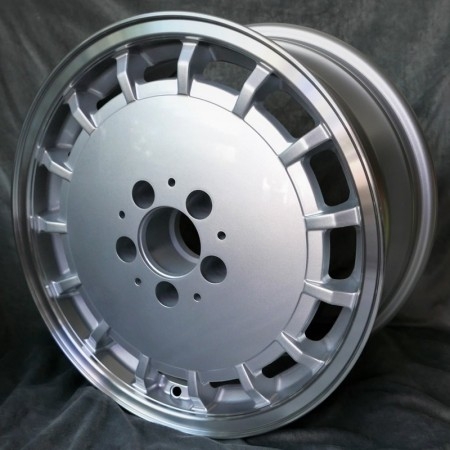 Gulli-style 8x17 ET34, polert kant