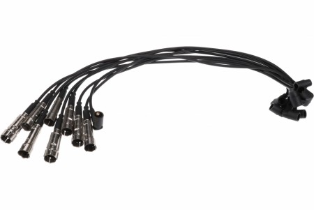 Tennpluggledningsett for W107, 126